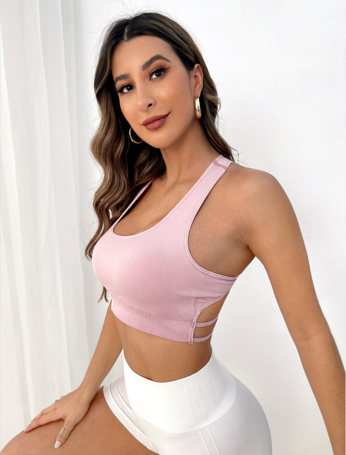 Oddychający biustonosz sportow – Plunge Bra Push Up recenzja i cena